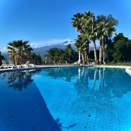 Casa Margherita Vista Etna شقة *